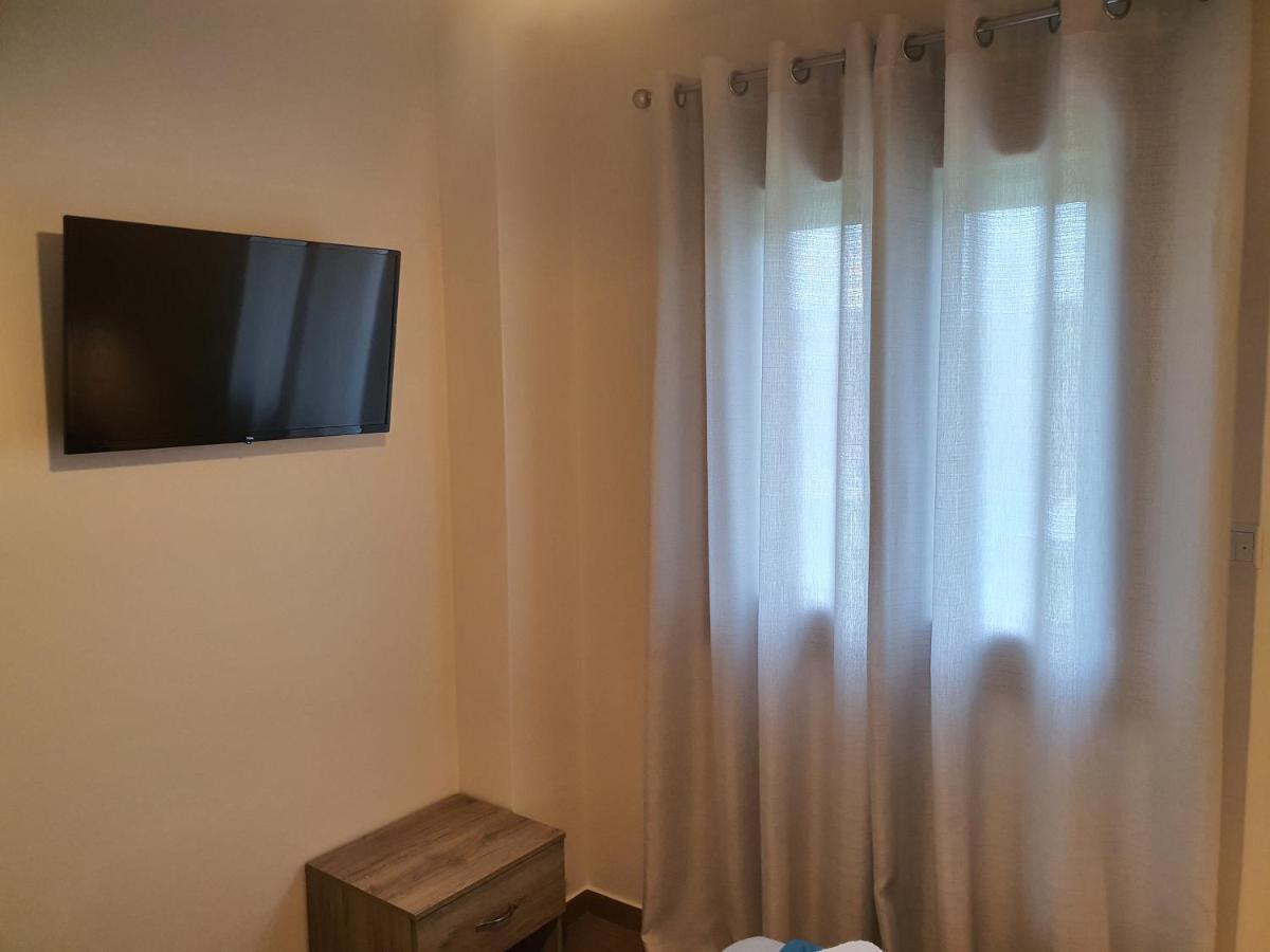 Island View Apartments 穆兹罗斯 外观 照片